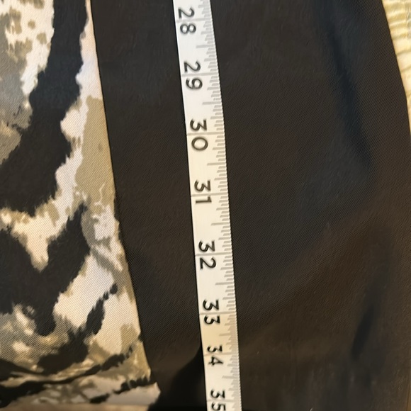 BLACK AND TIGER PRINT DRESS 👗 SIZE 12 - Picture 9 of 9